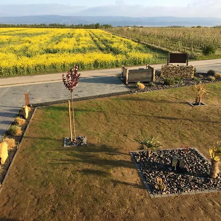 2 Im Kirschbluetenhof * Ingelheim am Rhein