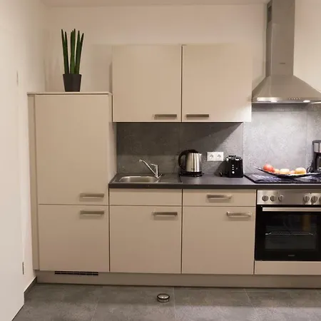 2 Im Kirschbluetenhof *