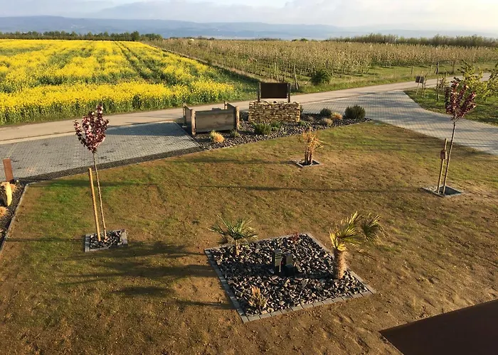 2 Im Kirschbluetenhof דירה