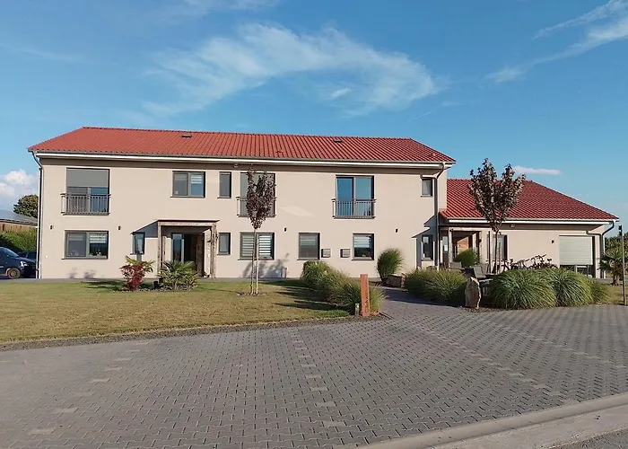 דירה 2 Im Kirschbluetenhof אינגלהיים אם ריין